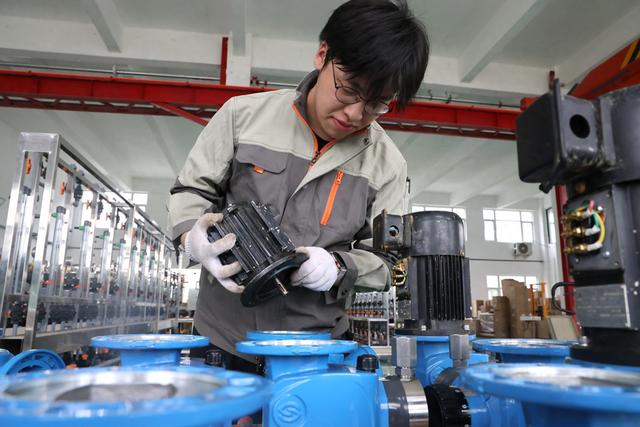 洛阳孟津：“设备管家”为工业注入新动能