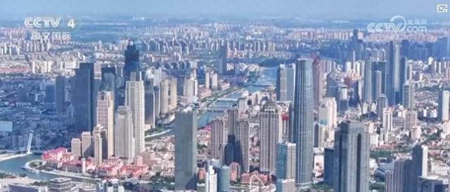 上合峰会氛围渐浓 城市焕新喜迎来客