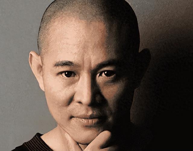 同是李连杰的基因，黄秋燕的女儿和利智的女儿差距太大，令人唏嘘