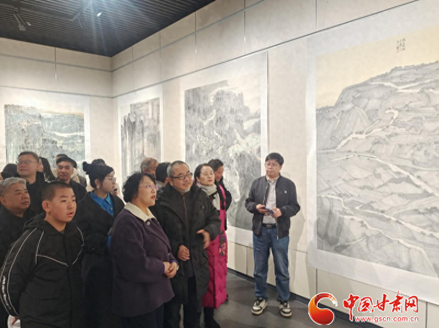 武威市青年画家2025国画油画创作展开展