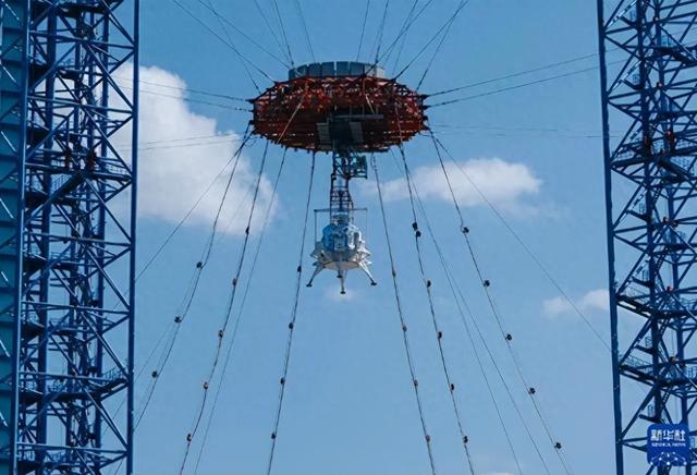 中国载人登月车测试完成，美国欲搞太空竞赛，要在月球建核反应堆