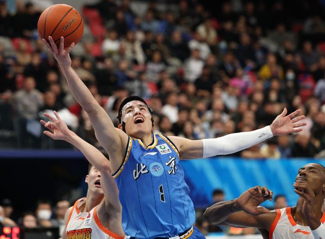 CBA常规赛：北京北汽胜江苏肯帝亚