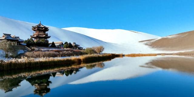 鸣沙山月牙泉冬春特惠：连续4个月，门票半价！