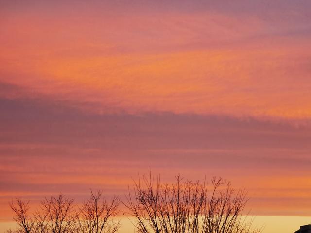 赏京城朝霞垚地扶风偶得楹联请头条师友品鉴 并请任意和对上下联