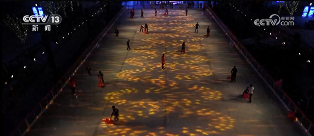 解锁游逛商圈“N”种玩法 多元“冬日限定”活动点燃消费热潮