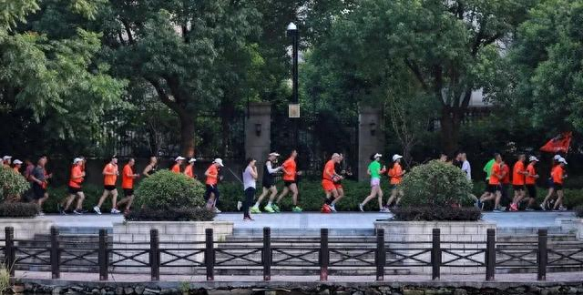 这种运动是心脏的“康复师”，心内科医生都大力推荐它