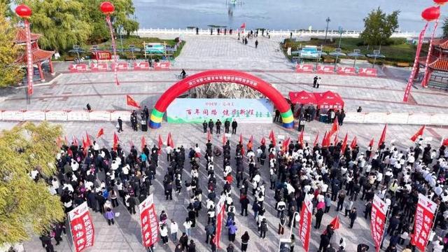 同江市：百年同路 健步新程