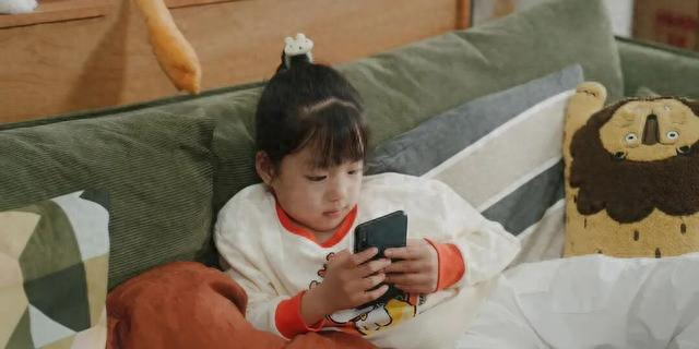 焦虑的一代，为什么孩子无法摆脱手机？