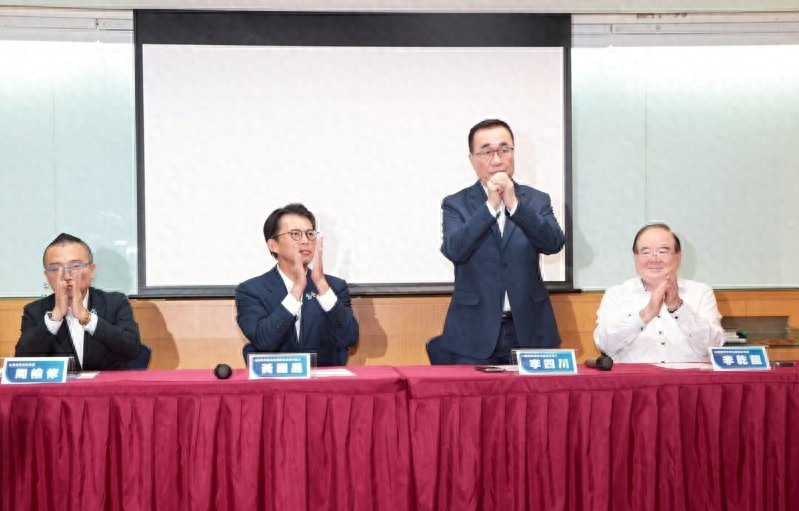 新北藍白整合成功!李四川民調勝出