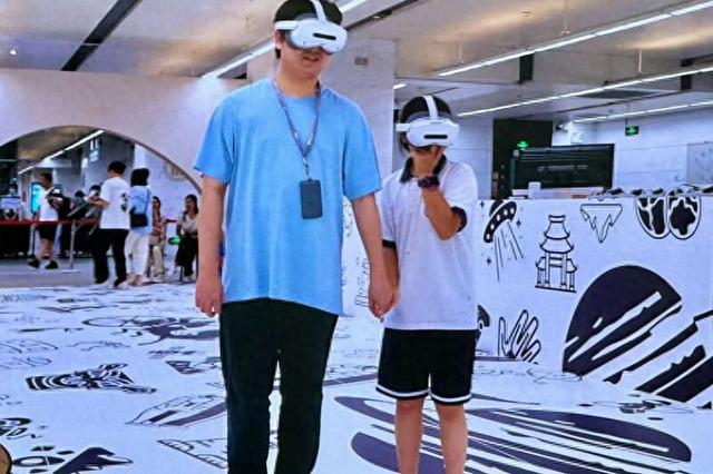 广州图书馆未来阅读馆揭幕，开启VR阅读新模式