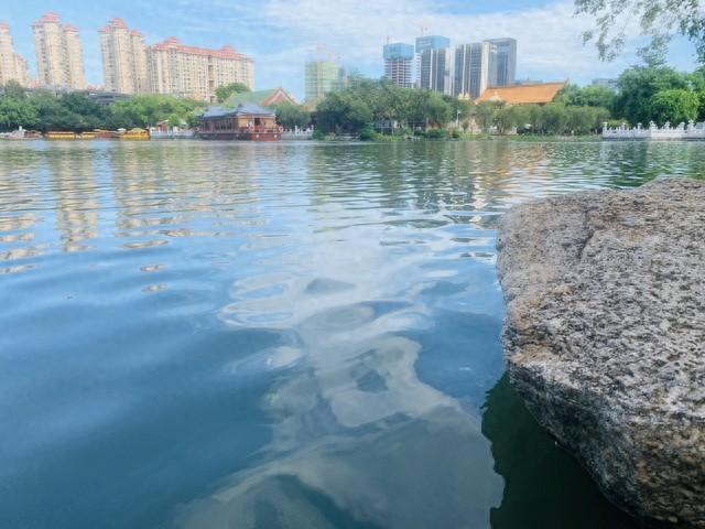 上个月去了趟广东珠海，我实话实说：当地人的素质让我眼界大开～