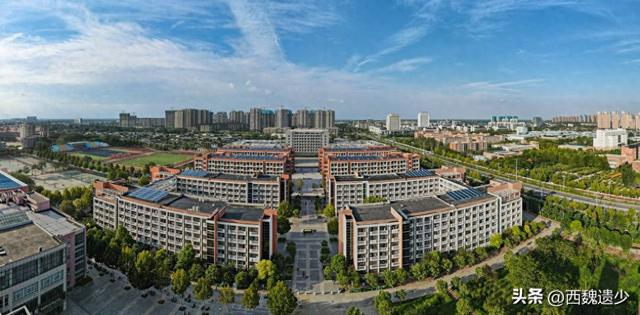 菏泽学院能升为菏泽大学吗（菏泽学院凭啥成牡丹高校21院系69专业）