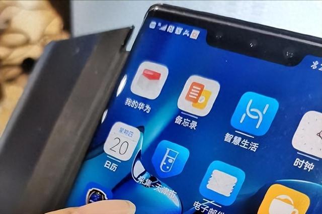 手机APP越用越顺手？AI嵌入日常APP，让你办事省劲，使用更合心意