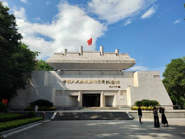 全国百名文化记者怀化行｜奔向胜利的芷江