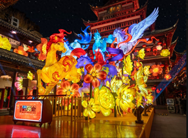 点亮“最上海”年味！2026上海豫园灯会启幕，共享36天沉浸式海派新春盛宴