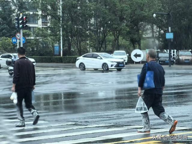 雨中骑行胡思乱想