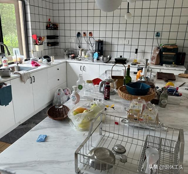 参观了无数中国家庭，我发现：越住越乱的家，都有这6样东西