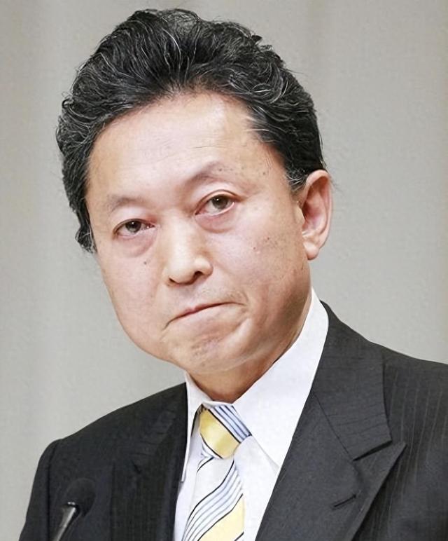 唯一出席阅兵的日本政要，回国后告诫所有人，当下只有一条路可走
