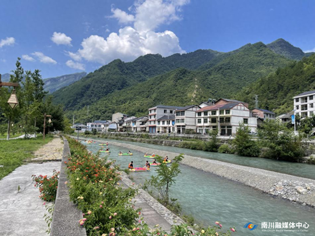 南川金佛山178环线的“清凉财富”：政府搭台引客来，百姓唱戏腰包鼓