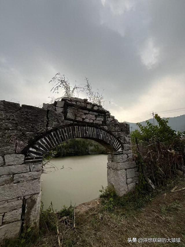 老姑峪的大寨没寻着，误打误撞跑去了张家台的麒麟寨（莱芜游）