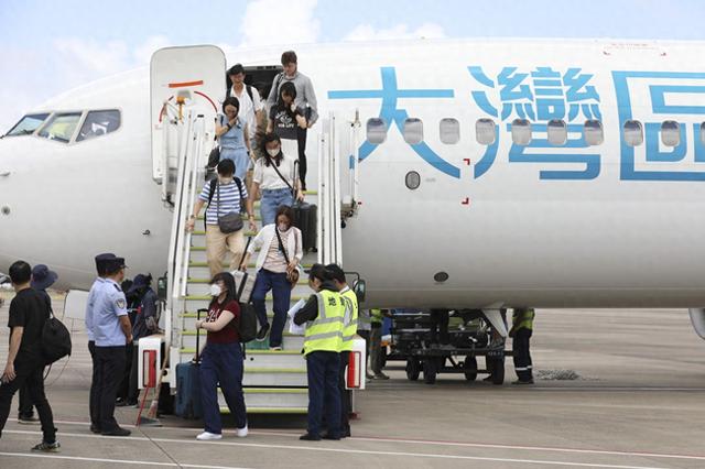 “丝滑通关”迎客来，舟山暖心服务护航暑期入境游