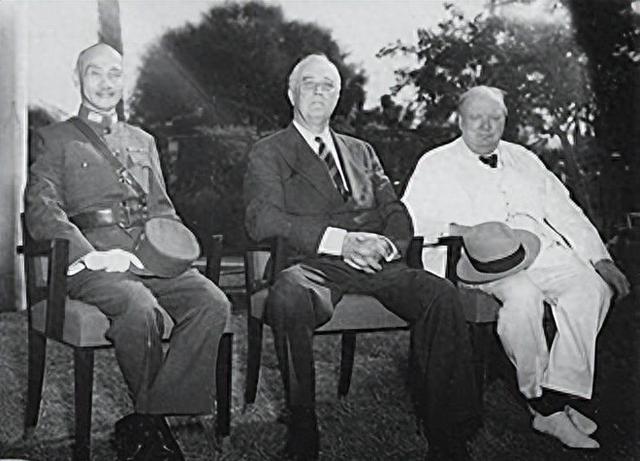 波茨坦公告第八条：78年前的纸命令到现在还让日本慌什么？