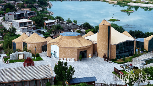 走在乡间小路上丨“千年瓷乡