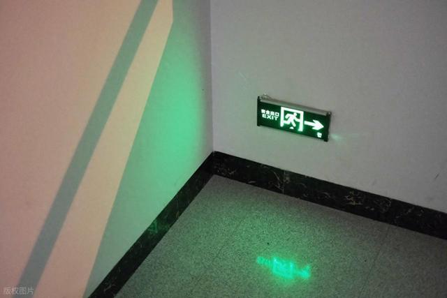 【消防安全提示】冬季旅游住得暖、睡得香，安全防线要筑牢！