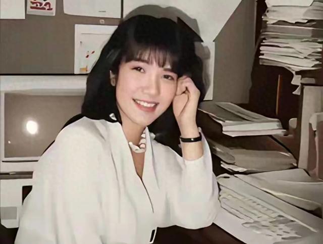 日本女首相高市早苗，年轻时候很漂亮，多张照片记载了她容貌变化