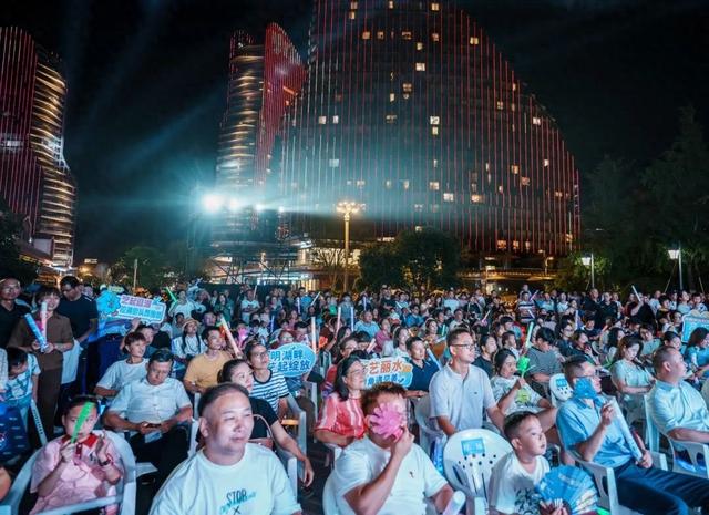 歌声里邂逅城市之美，丽水南明湖畔“十里文艺长廊”启幕！