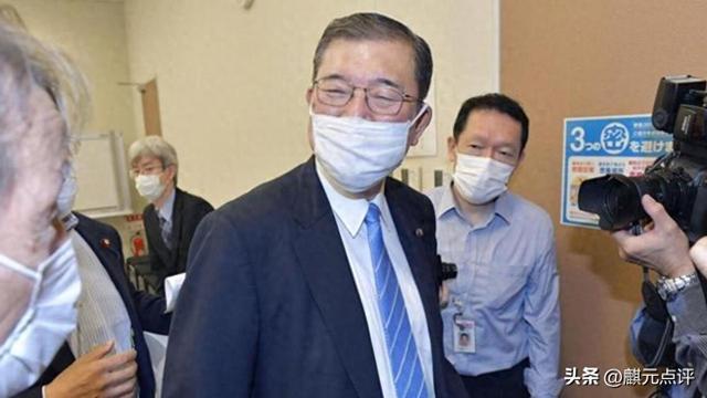 首个阻扰93阅兵的国家出现，拒绝向中国道歉，还派军机监视中方