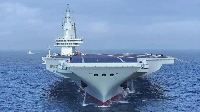 高市没有想到，先等来的不是日本登上钓鱼岛，福建号航母突然北上