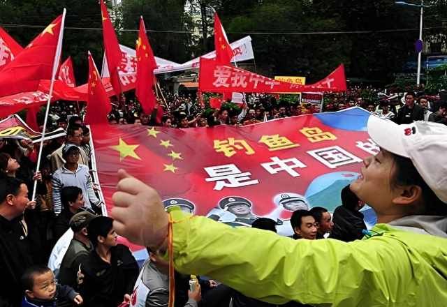 日本通告全球，将强登钓鱼岛？普京政府也选边站了