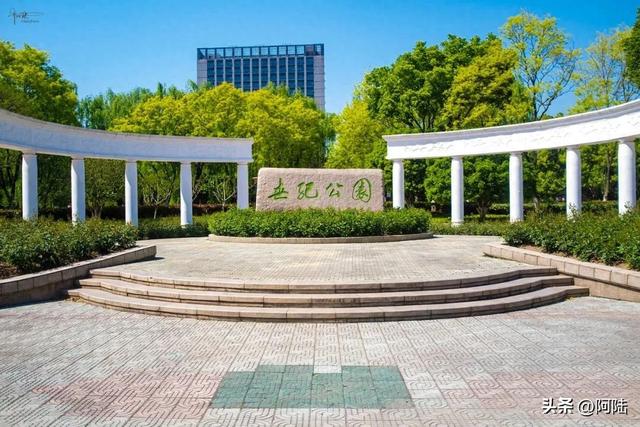 临平世纪公园很漂亮，但一直被杭州人忽视，为什么呢