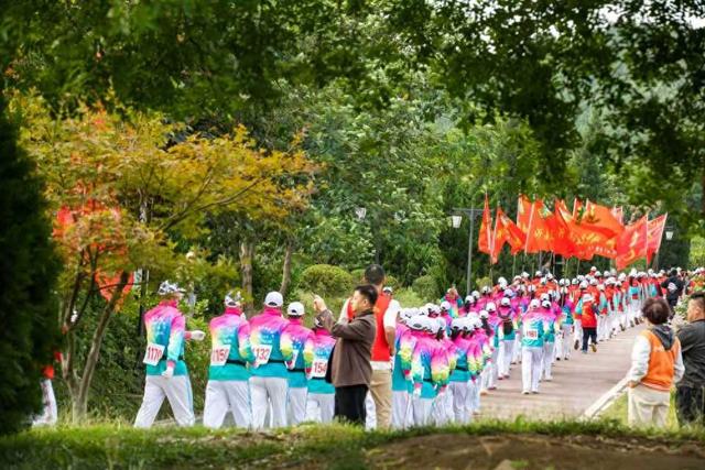 走齐鲁·看体育社会组织风采丨山东省徒步运动协会：在绿水青山间践行全民健身的初心使命