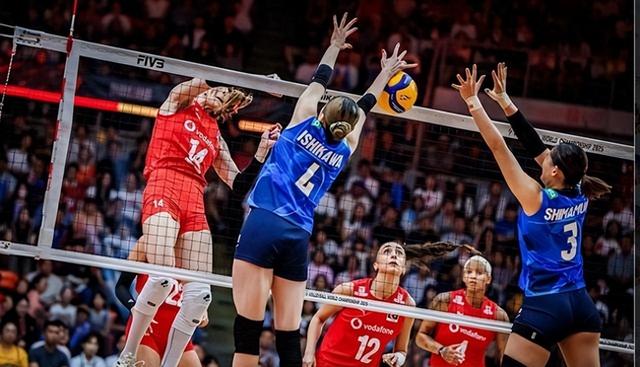 3-2！女排悲喜夜：世界冠军轰然倒下，意大利恶战逆转，巴西出局