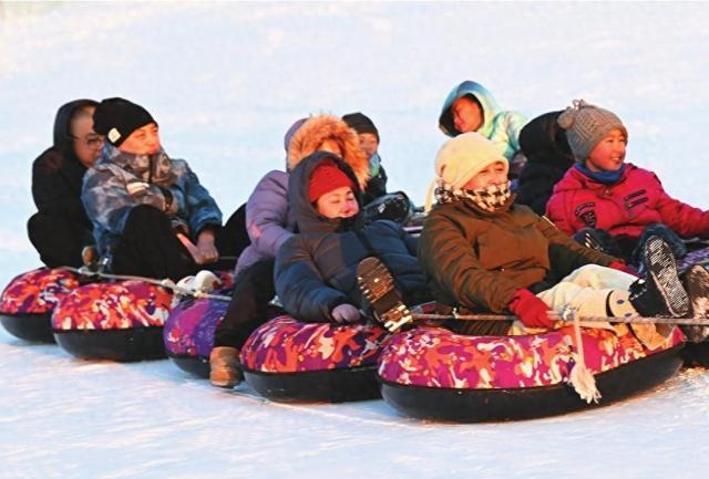 辽宁：“冰雪+”多元场景点燃冬日热情