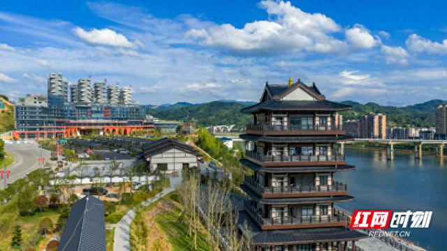 洪江文旅新地标屈子江阁建成    9月中旬向游客开放
