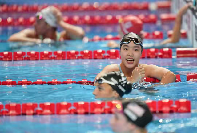 “狮城”新星闪耀！游泳世锦赛，12岁中国小将于子迪一鸣惊人