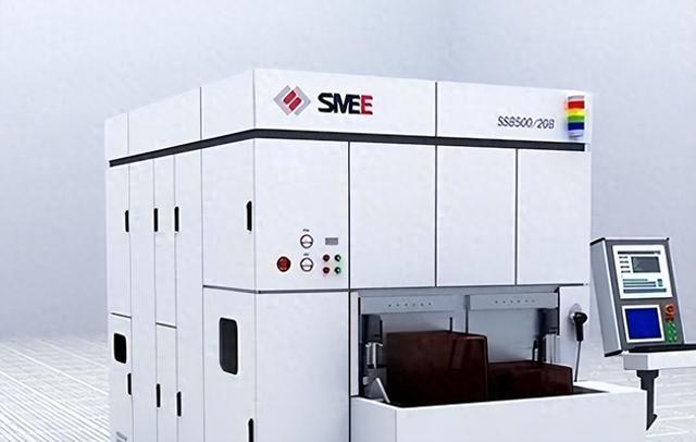 美荷两国同时发声，对中国独立研发的光刻机技术给予了强烈批评