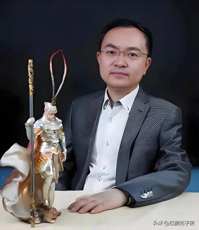 一家3代短命！蔡磊真实处境曝光，砸钱抗癌无果，儿子也成牺牲品