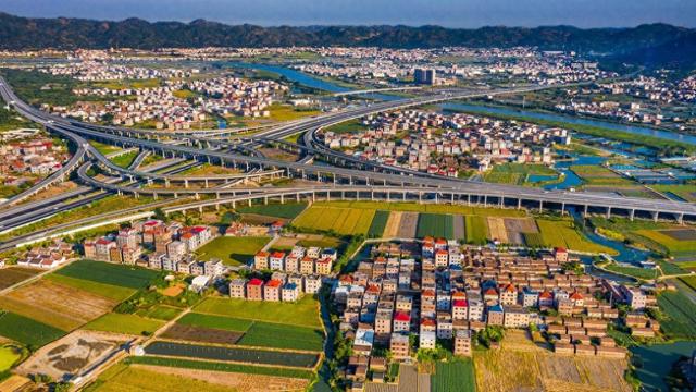 优化县（中国机构编制刊文深入评估97个人口小县改革状况）