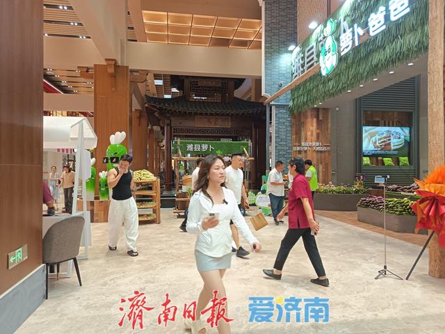 从驿站到旅游目的地的华丽转变，山东高速服务区变身“逛吃”新地标