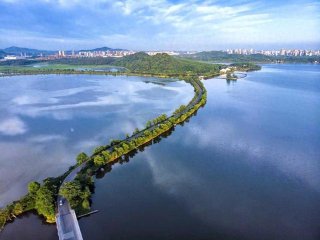 2025网聚美好安徽丨山水映人文 这些“皖美”打卡地藏不住了