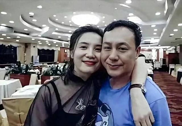 这照片，估计宋佳出十万，都想删吧。
