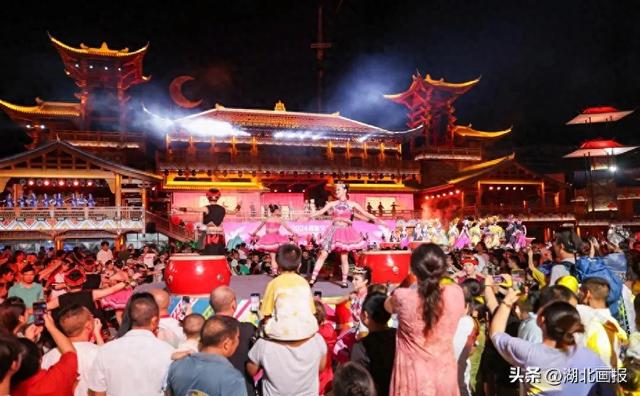 【知音湖北】今夜不睡，湖北的月光专列已加满民族风BGM，速来上车！（湖北夜游指南五）