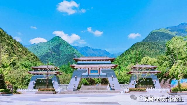 汉中天台山森林奇幻夜即将开启!一键get夏夜清凉与光影狂欢
