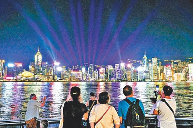 香港闹市不堵车？国庆黄金周在尖沙咀直播，关键还有两条