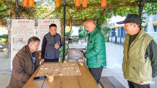 安逸!阳光康养鲜花里