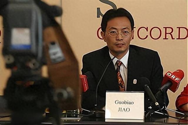 建议把中国分成7个国家，愿为美国战死，北大教授为何口出狂言？